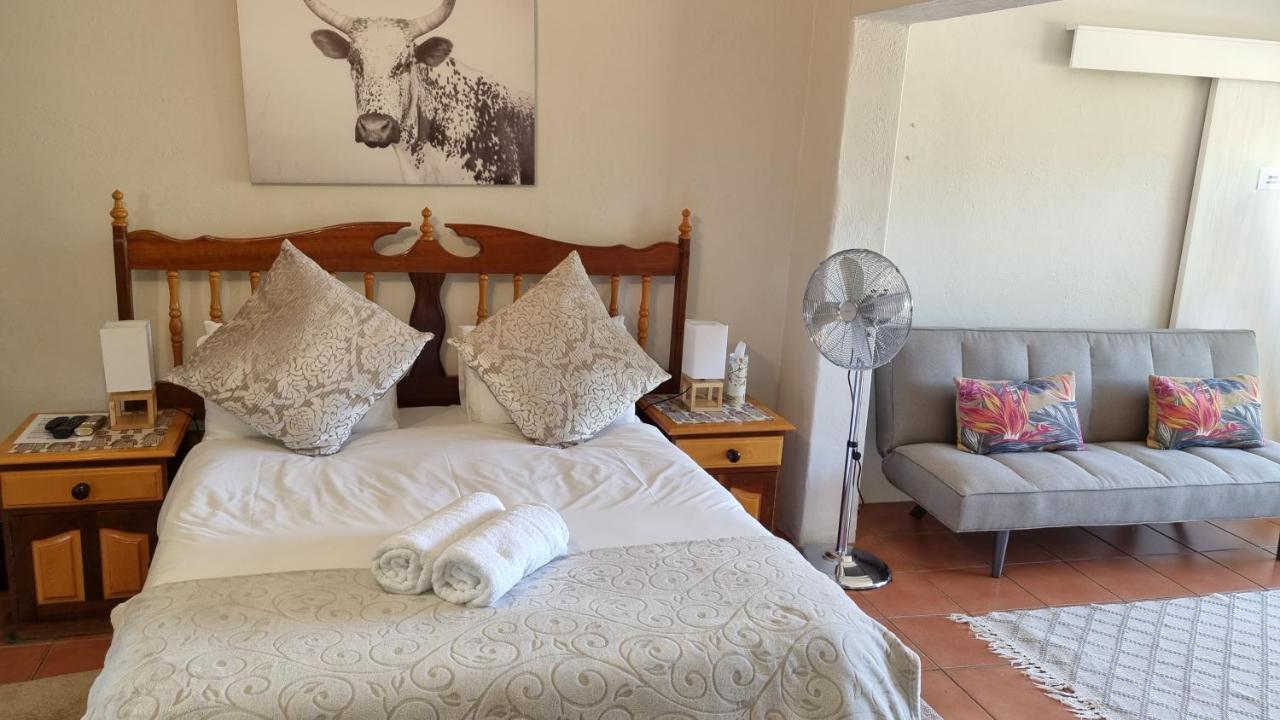 Spandau Manor Graaff Reinet Exterior photo